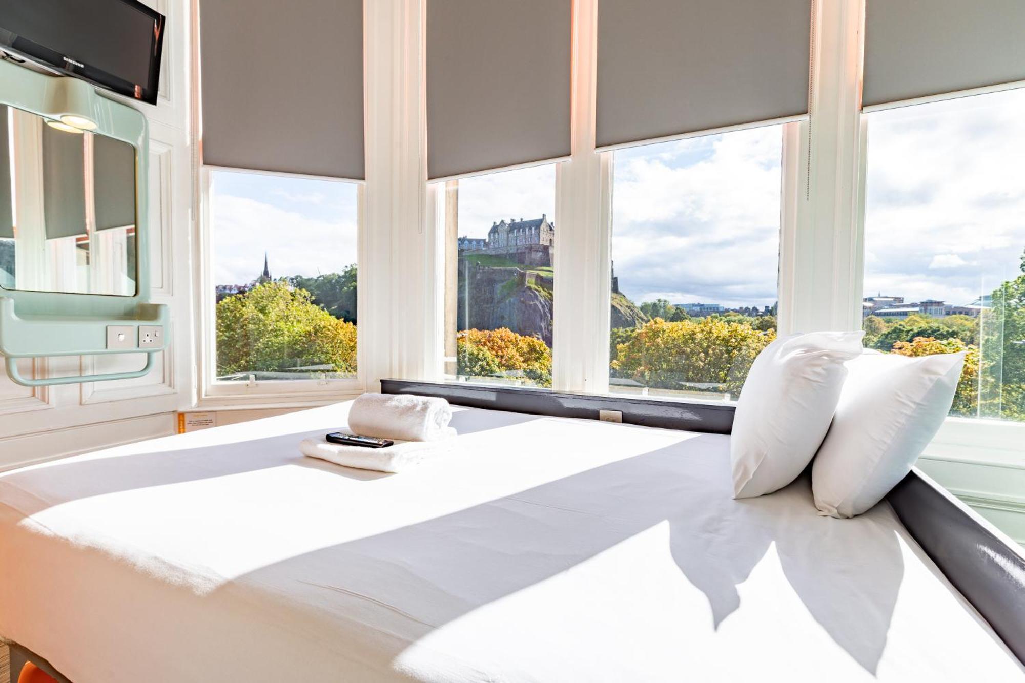 Easyhotel Edinburgh Exterior photo